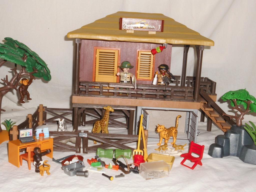 playmobil safari verzorgingspost 4826 met dieren, Kinderen en Baby's, Speelgoed | Playmobil, Ophalen of Verzenden, Gebruikt