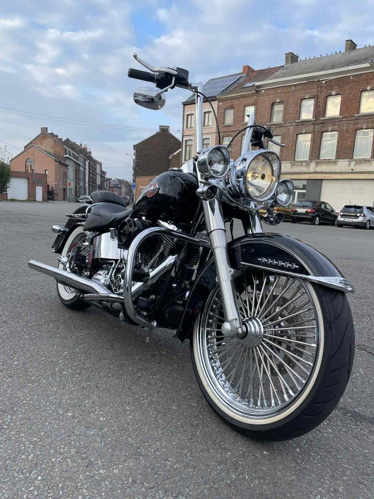 Harley-Davidson Softail Deluxe 1690cc, Motoren, 2 cilinders, 1690 cc, Bedrijf, Meer dan 35 kW