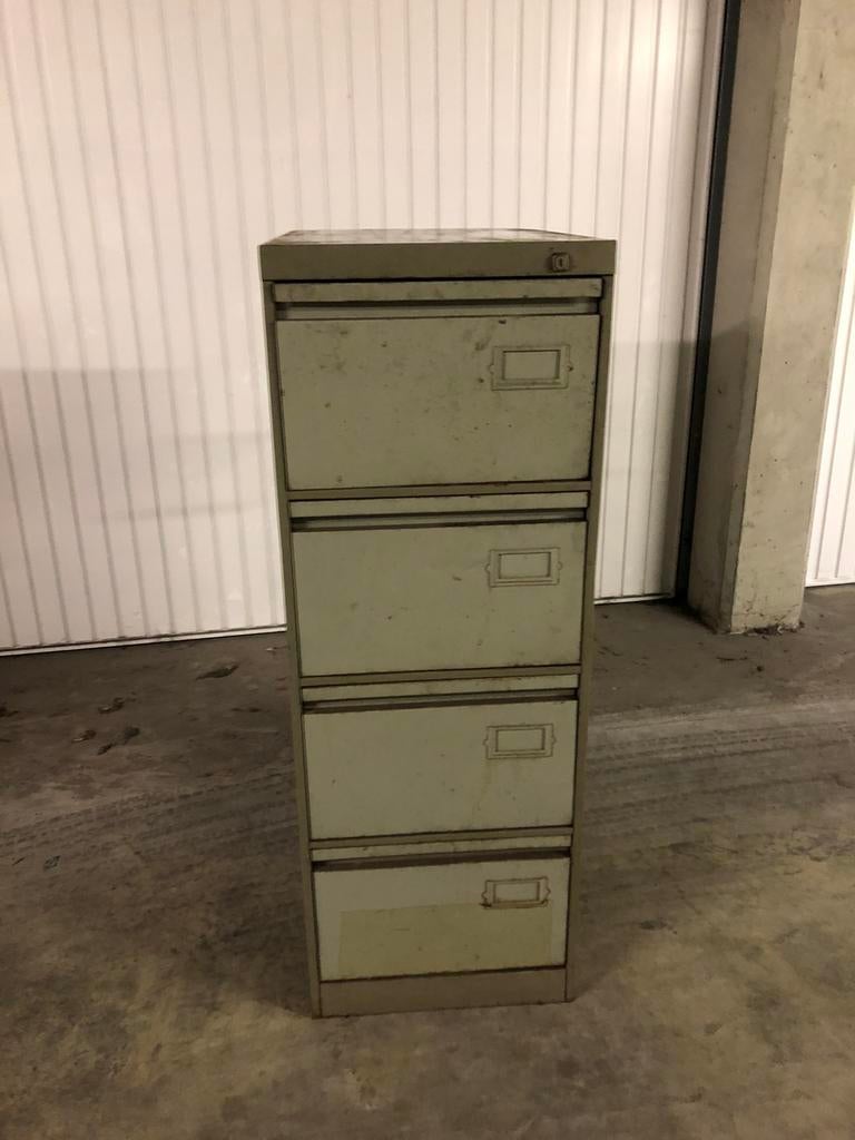 mancave dossierkast staal met sleutel, Enlèvement