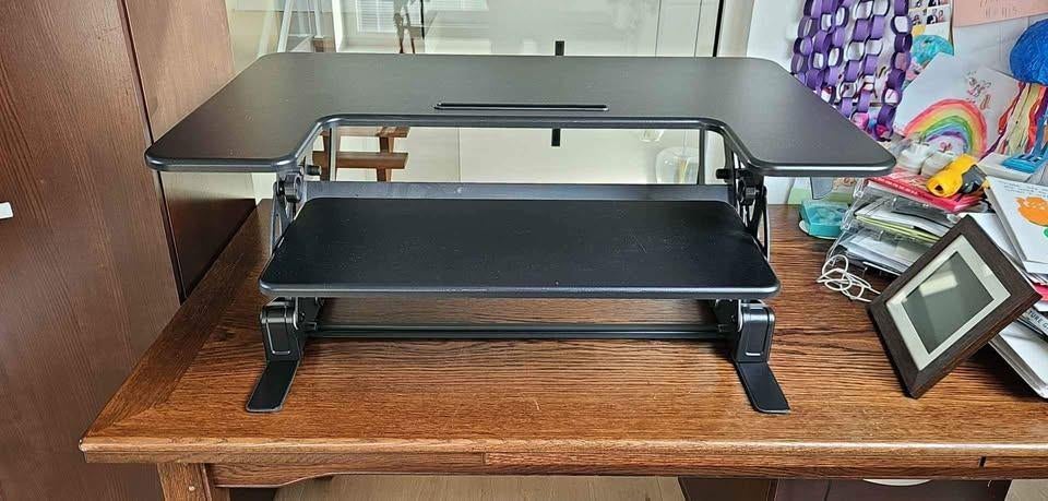 standing desk, Enlèvement, Comme neuf, Vivo, Réglable en hauteur
