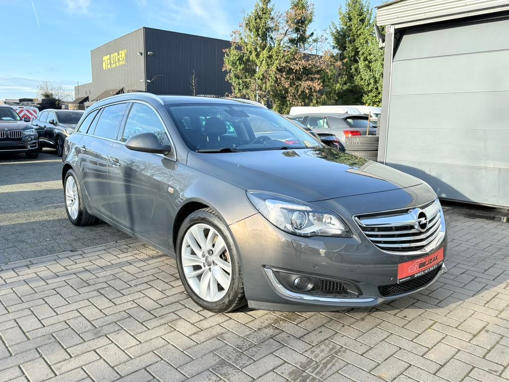 Opel Insignia Cosmo 2.0CDTi Face-Lift Xenon/Leder/Bose/Trekh, Auto's, Leder, Grijs, Airbags, Te koop