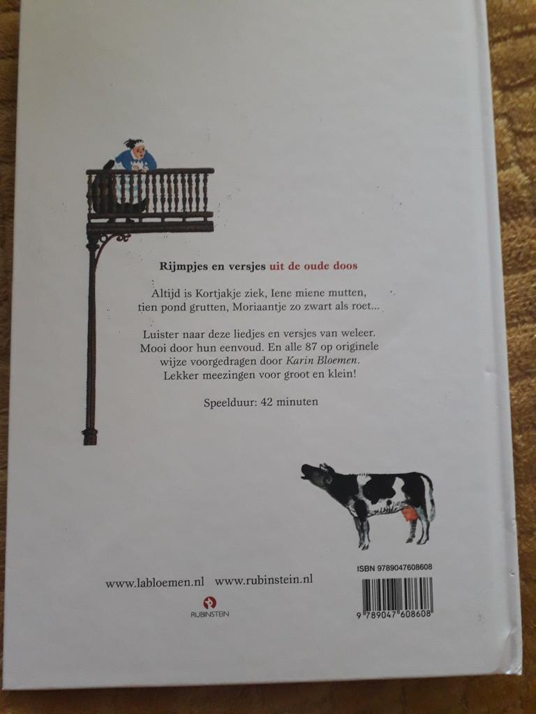 CD + boekje Karin Bloemen - Rijmpjes en Versjes, Boeken, Ophalen of Verzenden, Gelezen, K. Bloemen