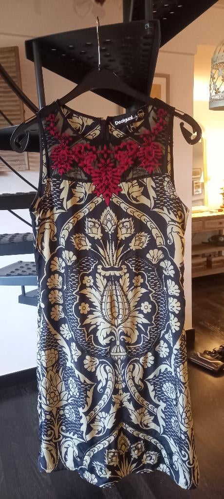 Robe desigual, Taille 38/40 (M), Comme neuf, Enlèvement, Bleu
