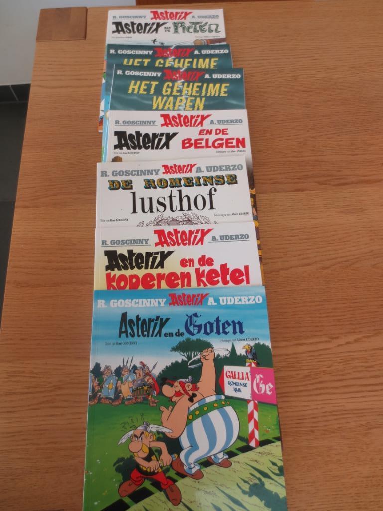 Asterix strips aan 3,50 euro per stuk, nrs. 3, 33, 35, Meerdere stripboeken, Ophalen of Verzenden, Zo goed als nieuw