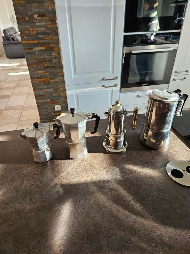 Cafetières italiennes, Electroménager