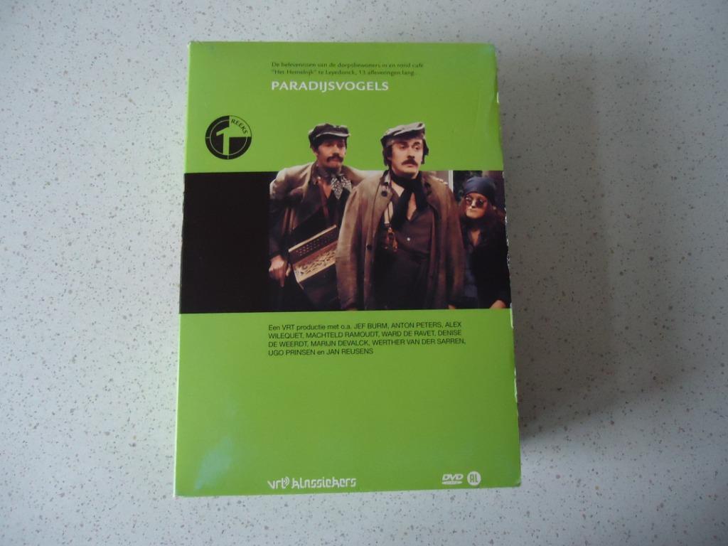 4 DVD's BOX "De Paradijsvogels" in Prima Staat !, Cd's en Dvd's, Dvd's | Tv en Series, Ophalen of Verzenden, Zo goed als nieuw