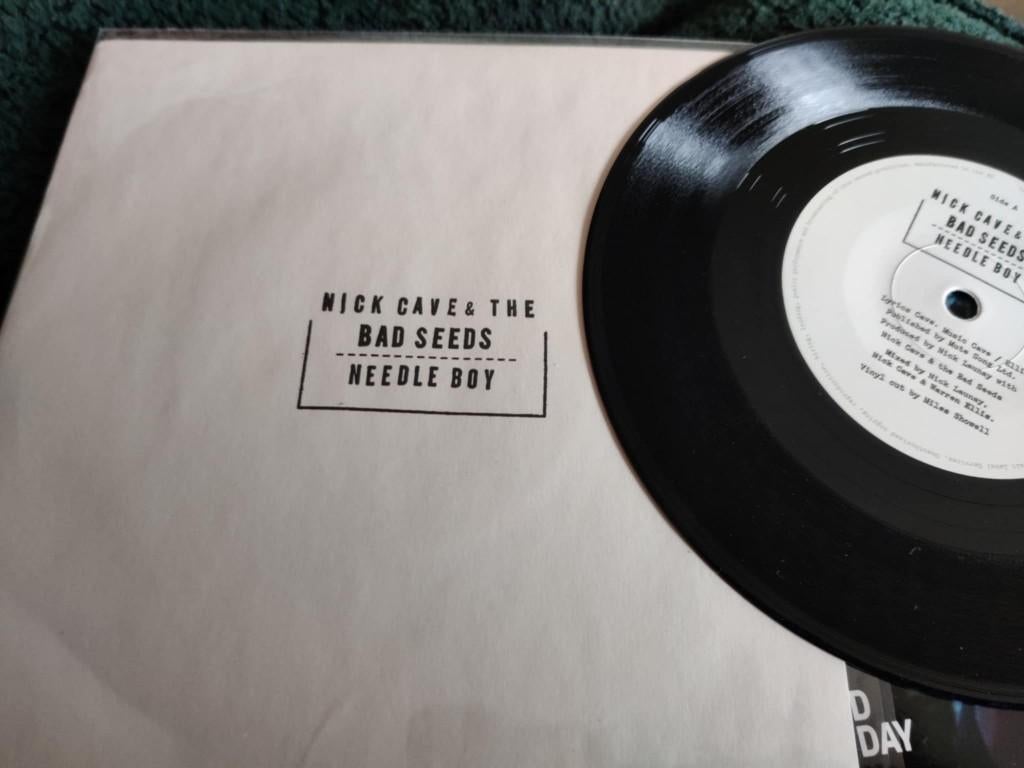 Nick cave (needle boy, perf st, 7SEED001, miles, 2013), Cd's en Dvd's, Ophalen of Verzenden, Single
