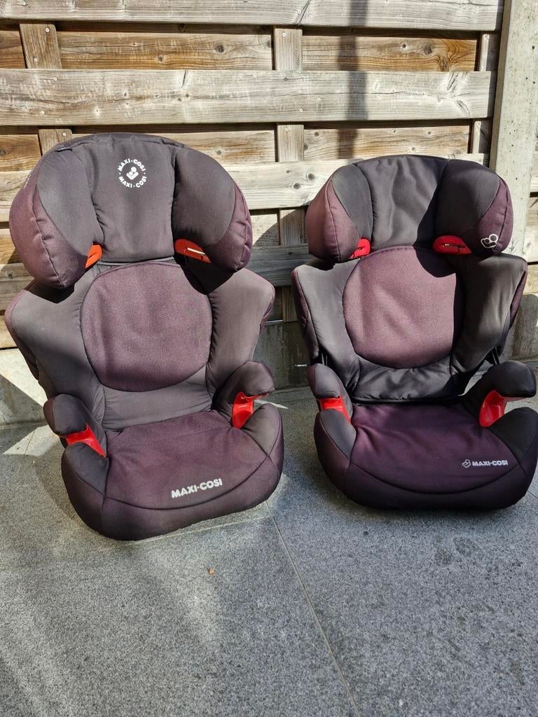 Autostoel maxi cosi rodifix groep 2-3 (2 stuks beschikbaar!), Enlèvement, Comme neuf, Isofix