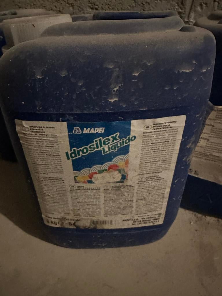 Mapei hydrofuge, Enlèvement, Neuf