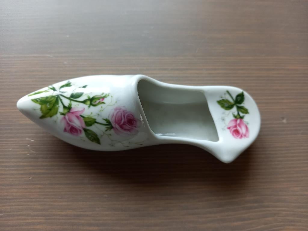WIE HET SCHOENTJE PAST ? TREKKE HET AAN, Antiek en Kunst, Ophalen of Verzenden