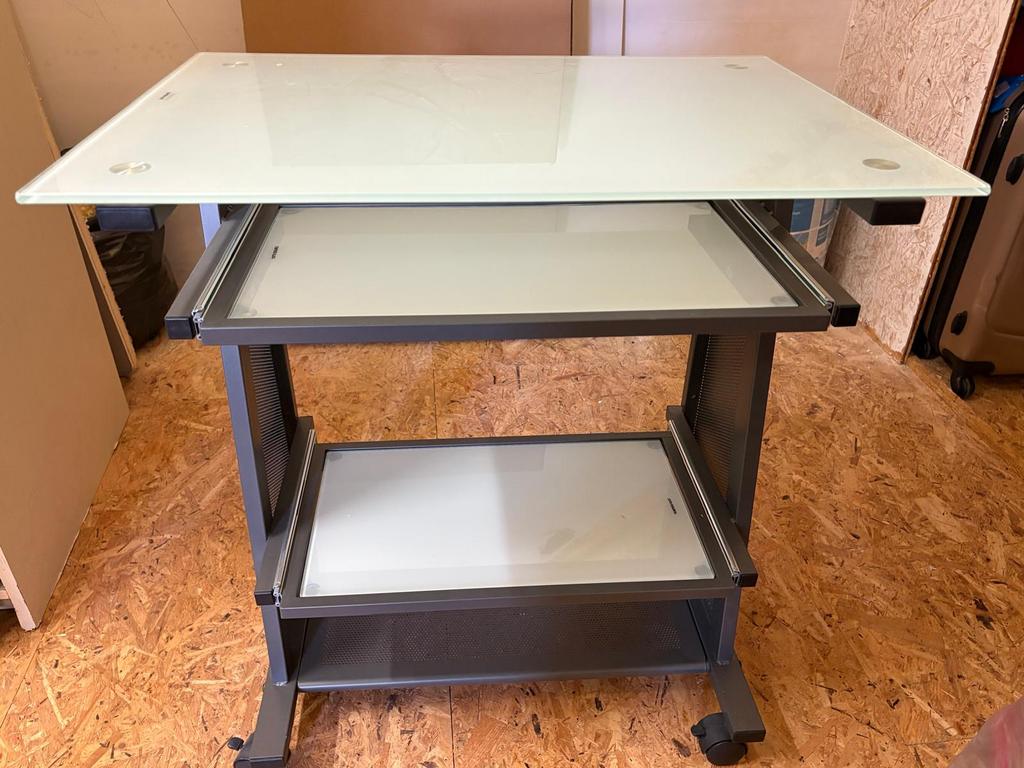 Computertafel, Ophalen