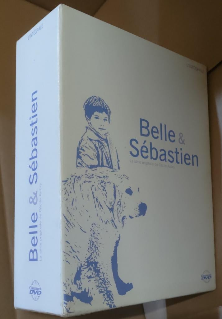 Coffret DVD Belle et Sébastien L'Integrale, CD & DVD, Enlèvement ou Envoi, Tous les âges, Coffret, Comme neuf