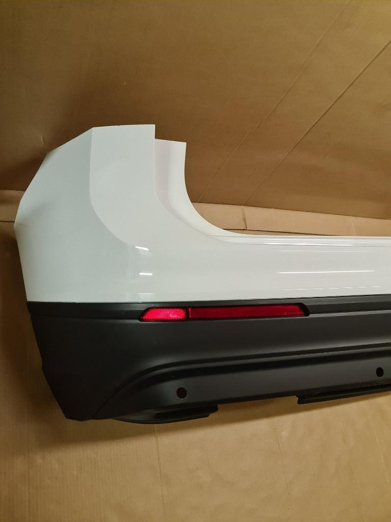 VW tiguan 5NA achterbumper purewhite 4x pdc 2016-2020, Gebruikt, Volkswagen, Ophalen of Verzenden, Achter