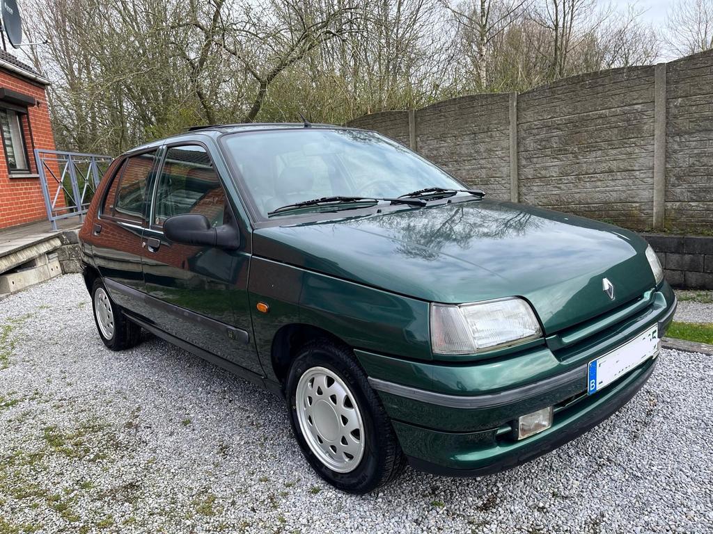 Renault clio 1.4 Rt Auto, Autos, Cuir, Achat, 5 portes, Automatique