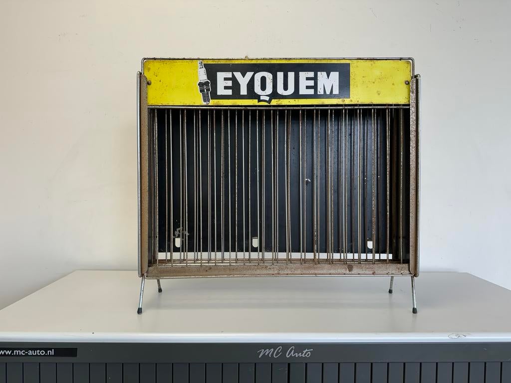 EYQUEM oude reclame display, Ophalen of Verzenden, Gebruikt, Reclamebord