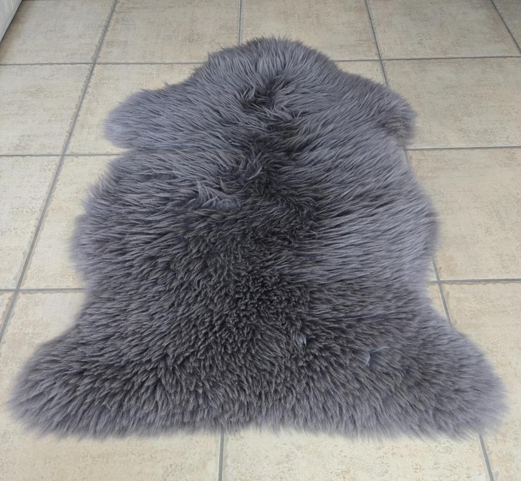 Decoratief vloerkleed, Ophalen, Gebruikt, Grijs