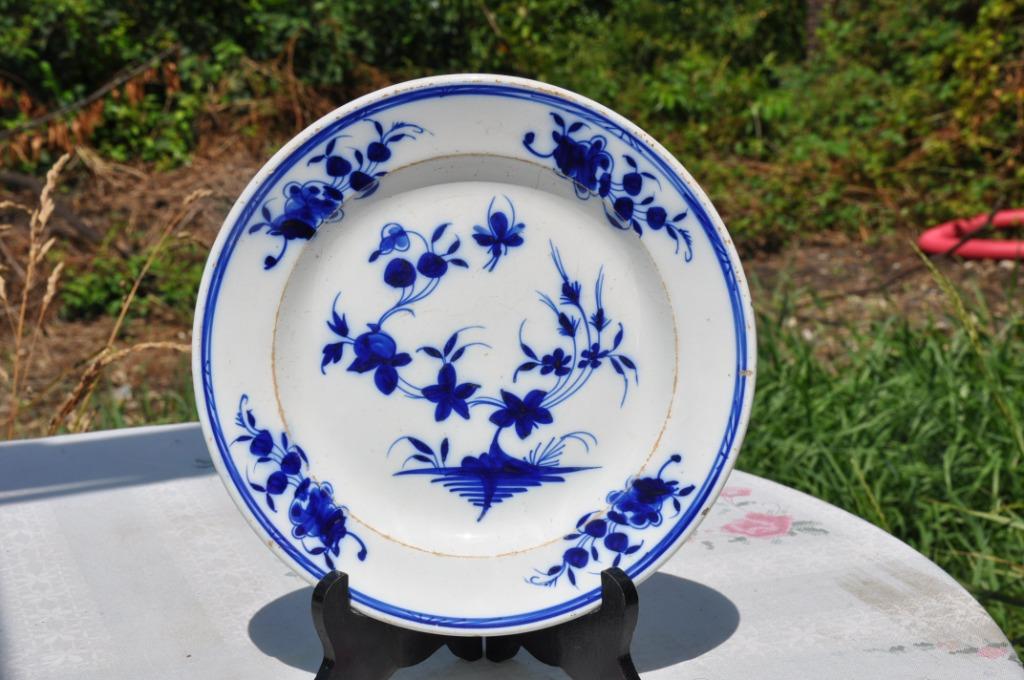 §  assiette plate tournai faience epaisse (5/85), Enlèvement ou Envoi