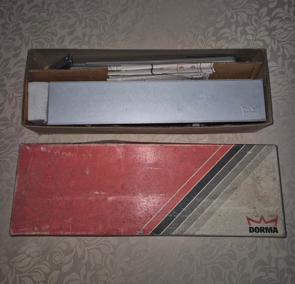 Dorma deurpomp type TS83, Enlèvement, Neuf