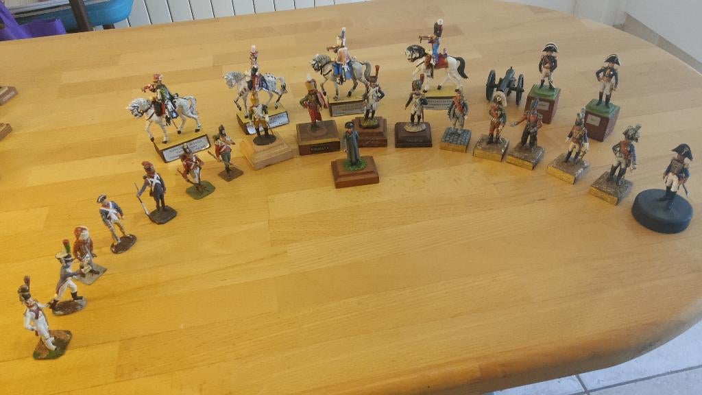 Belle collection de figurines en plomb 'Empire Napoléon', Enlèvement ou Envoi, Comme neuf, Personnage ou Figurines