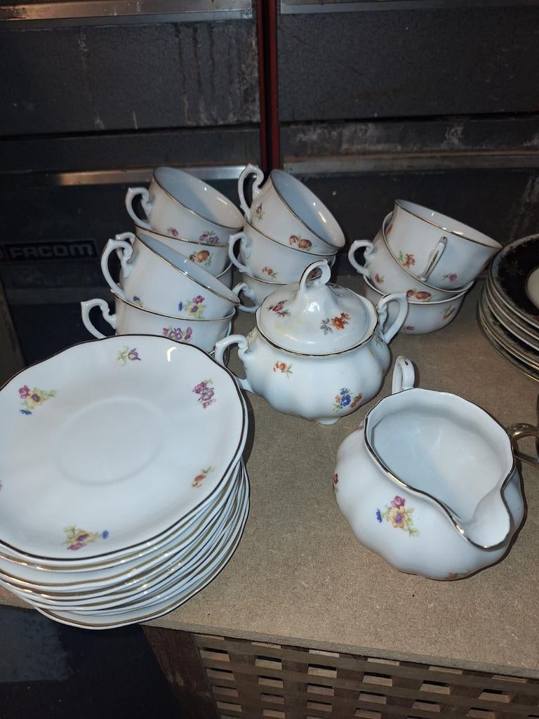 Antiek koffieset van de fabriek in Ćmielów,, Ophalen