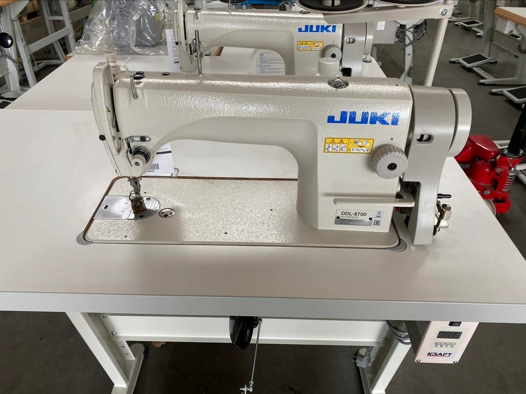 Industriële naaimachine juki ddl8700 stille motor nieuw, Neuf, Autres marques, Enlèvement ou Envoi, Machine à coudre