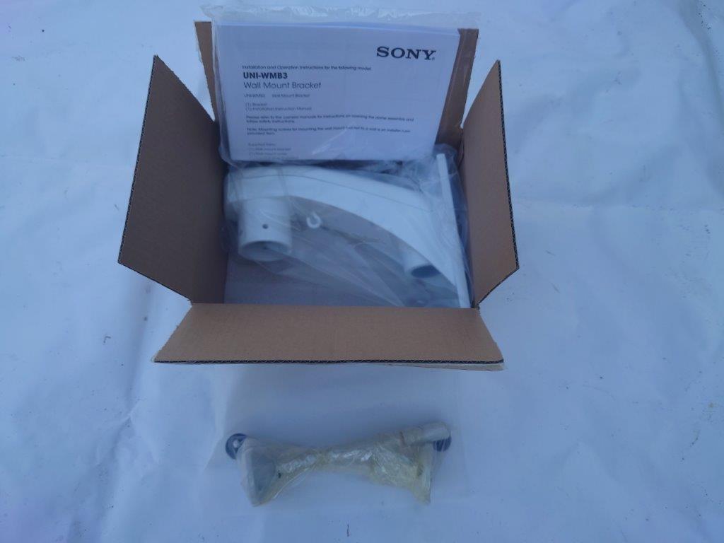 Dome camera ophanging UNI-WMB3 SONY+ 2 vaste  steunen, Audio, Tv en Foto, Videobewaking, Ophalen of Verzenden, Nieuw, Buitencamera