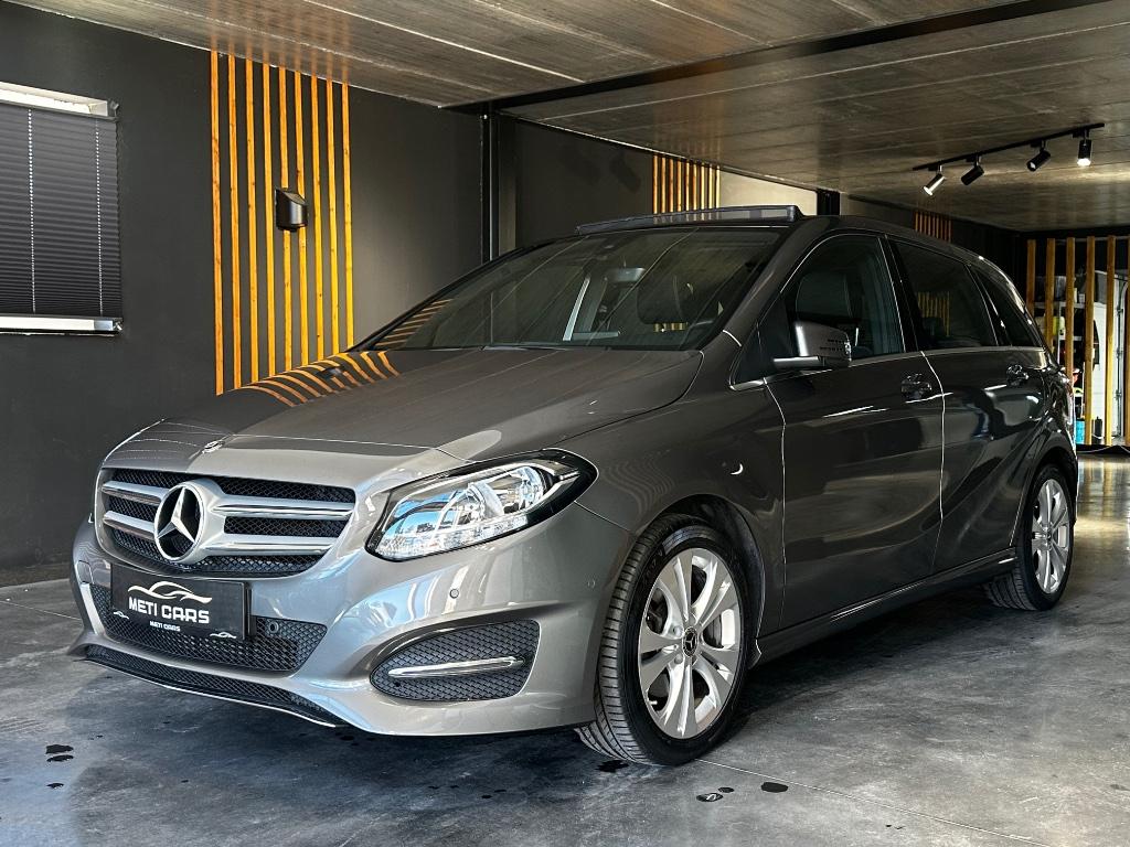 Mercedes-Benz B 180 7G-DCT | Pano | Stoelverwarming | Trekh., Autos, Mercedes-Benz, 90 kW, Argent ou Gris, Achat, Entreprise