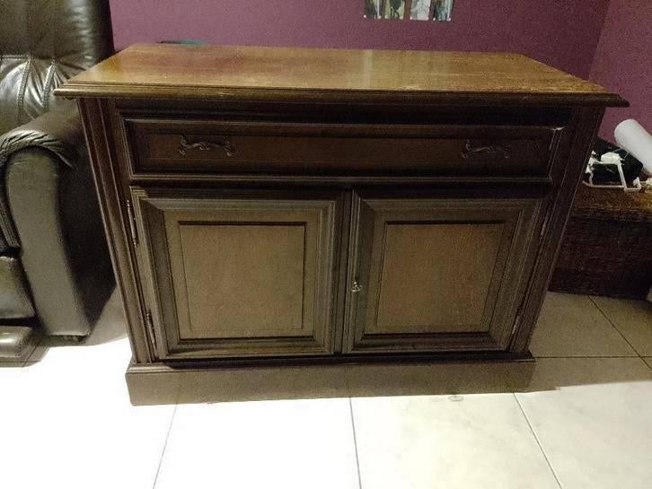Kast, Ophalen, Met plank(en), Gebruikt, 100 tot 150 cm