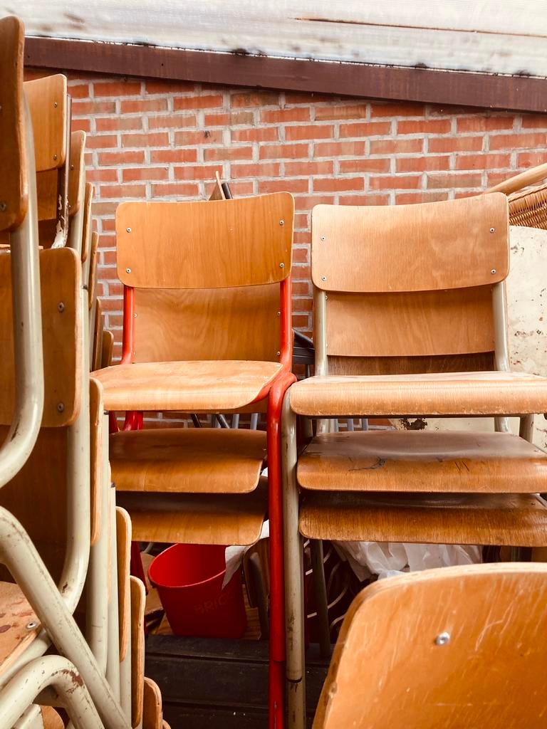 Schoolstoelen vintage industrieel in perfecte staat, Ophalen
