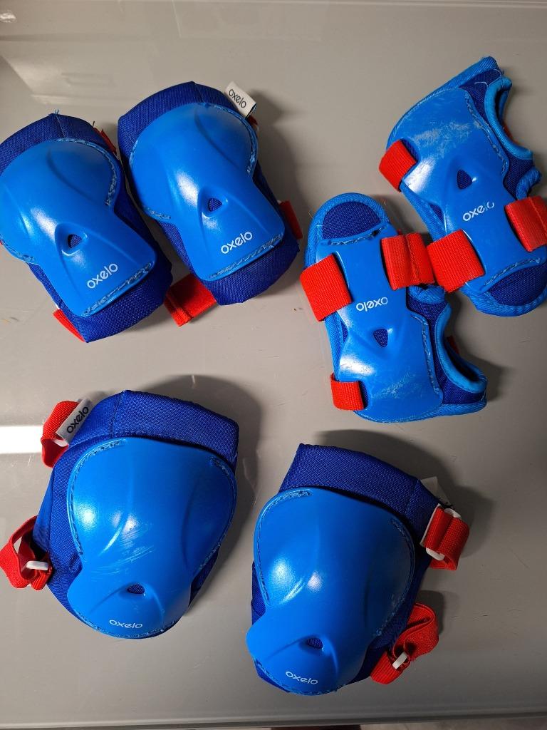 protections genoux, coudes et mains (pour rollers ou skate), Enlèvement, Neuf, Enfants