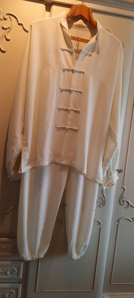 Tai Chi uniform, Sport en Fitness, Ophalen of Verzenden, Zo goed als nieuw