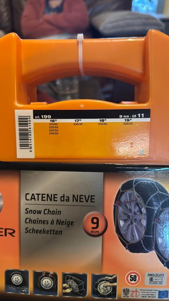 Chaînes à neige, Enlèvement, Neuf
