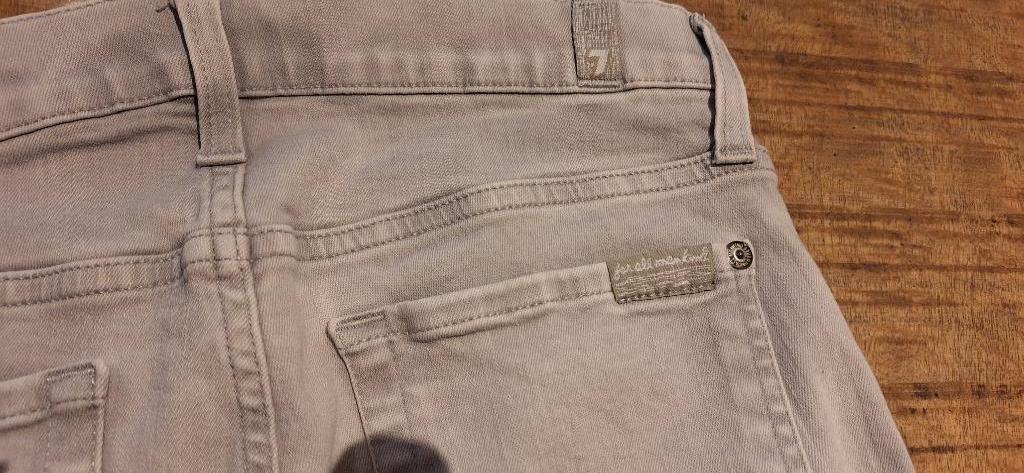 Licht grijze skinny Seven for all  mankind, Enlèvement, Comme neuf, Gris, W28 - W29 (confection 36)