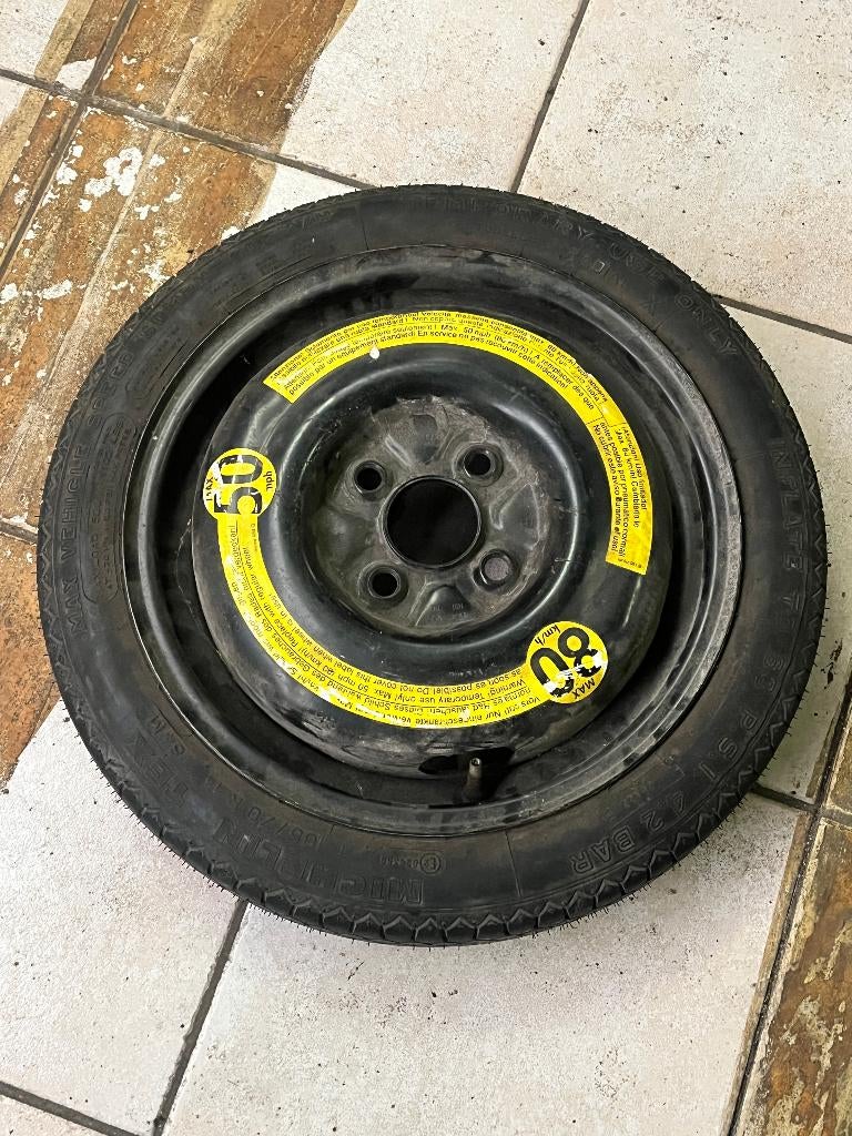 Roue de secours galette BMW 14", Auto-onderdelen, Banden en Velgen, Ophalen, 14 inch, Banden en Velgen, Zomerbanden