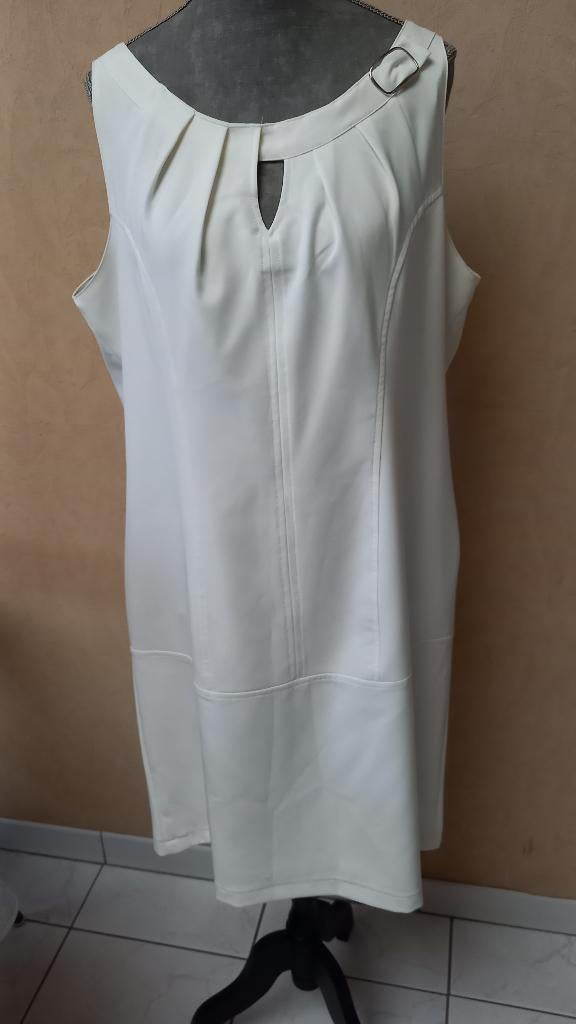 Jurk / kleed, Kleding | Dames, Jurken, Maat 38/40 (M), Overige kleuren, Avalanche, Ophalen of Verzenden