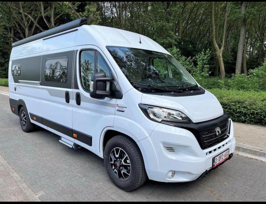 Camping-car 640, Caravanes & Camping, Marchepied électrique, 6 à 7 mètres, Toilette à cassette, Fiat