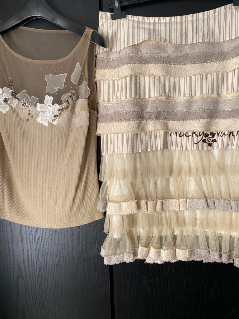 Jupe et haut Nicky van Kets, Enlèvement, Comme neuf, Taille 38/40 (M), Beige