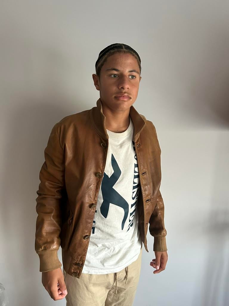 Leather jacket vintage, Gedragen
