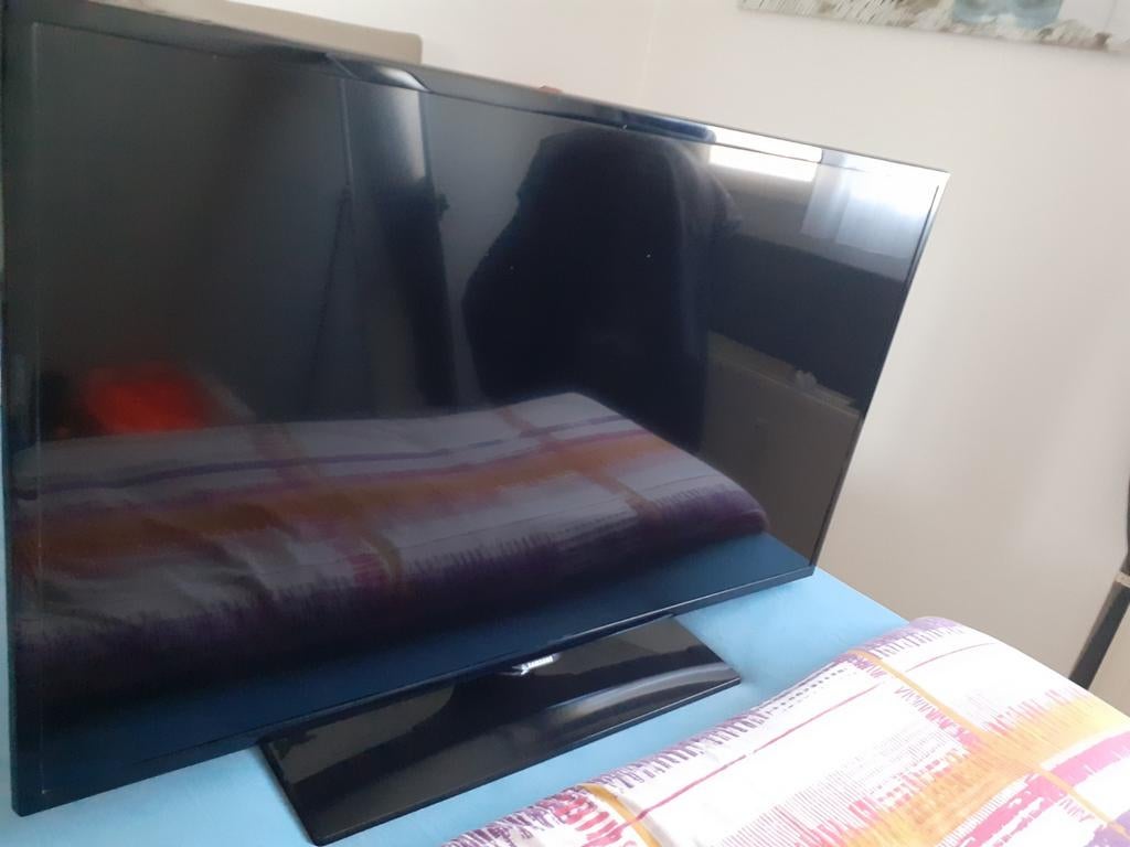 Led tv merk samsung 42 inch 106cm 58 wat a label, Audio, Tv en Foto, Televisies, Ophalen of Verzenden, Gebruikt, LED, Samsung