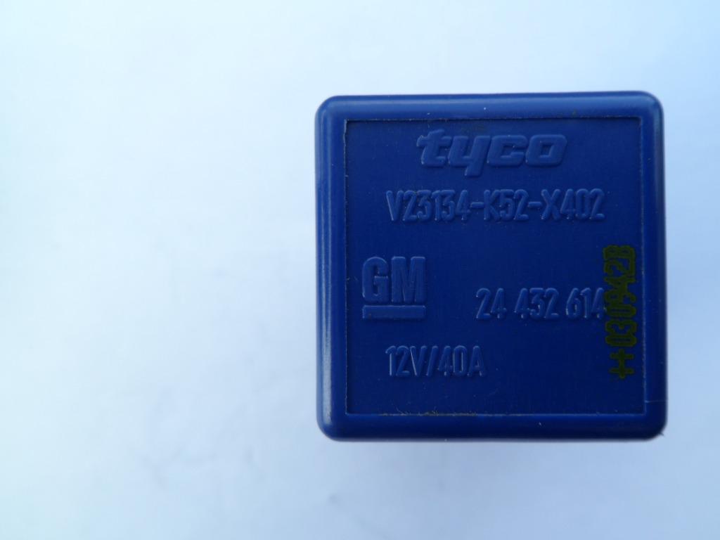 Relais 4-pin verwarming achterruit Opel Astra, Corsa, Vectra, Auto-onderdelen, Ophalen of Verzenden, Gebruikt, Opel