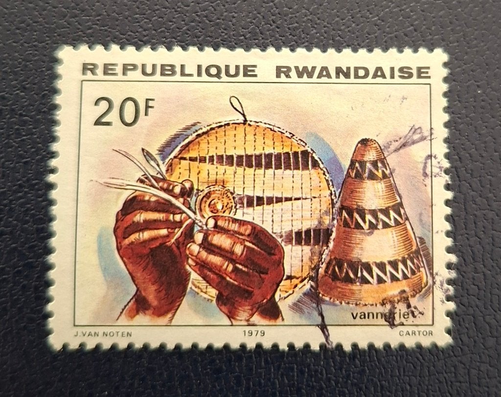 Postzegel Rwanda OBP 941, Ophalen of Verzenden, Gestempeld
