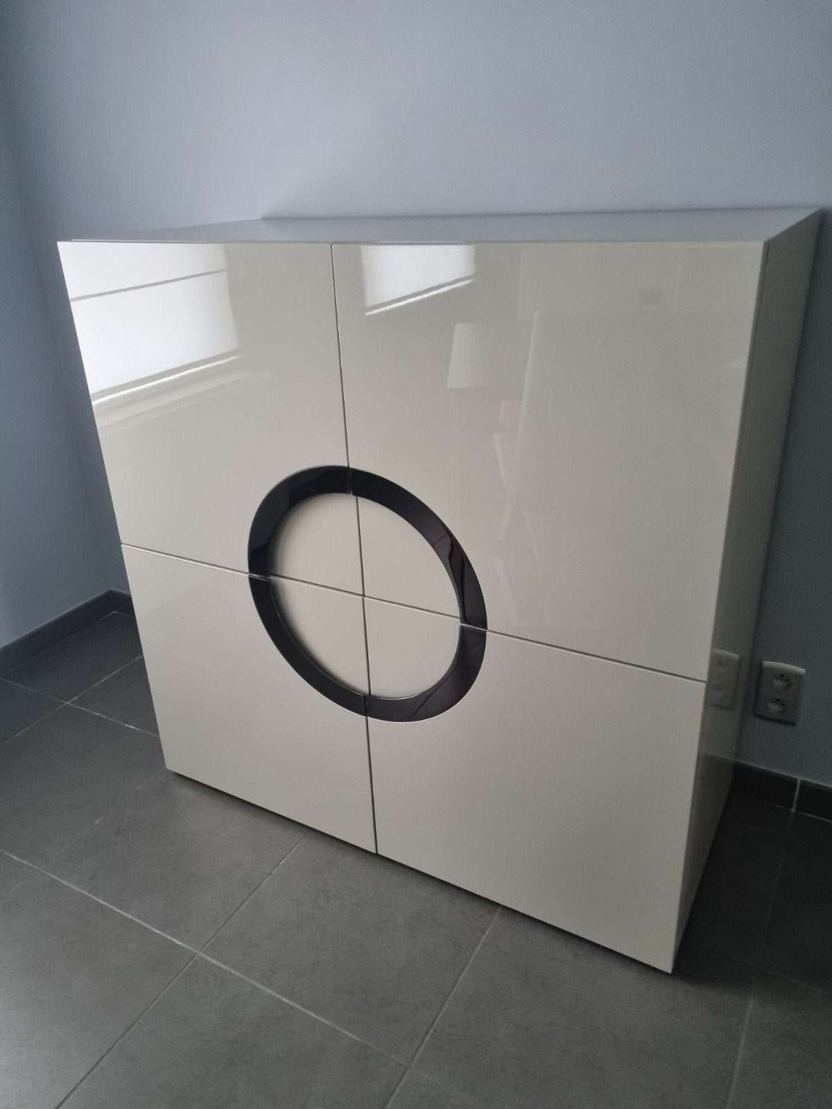 design kast Minotti Archipenko, Ophalen