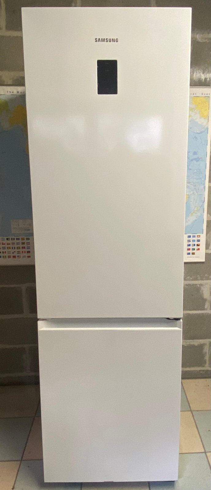 Samsung RB36T672CWW — No Frost combikoelkast — 365L, Elektronische apparatuur, 200 liter of meer, Ophalen, Zo goed als nieuw, Met vriesvak