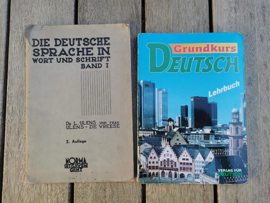 Twee leerboeken Duits. Grundkurs Deutsch. Prijs/set., Livres, Langue | Allemand, Envoi, Utilisé