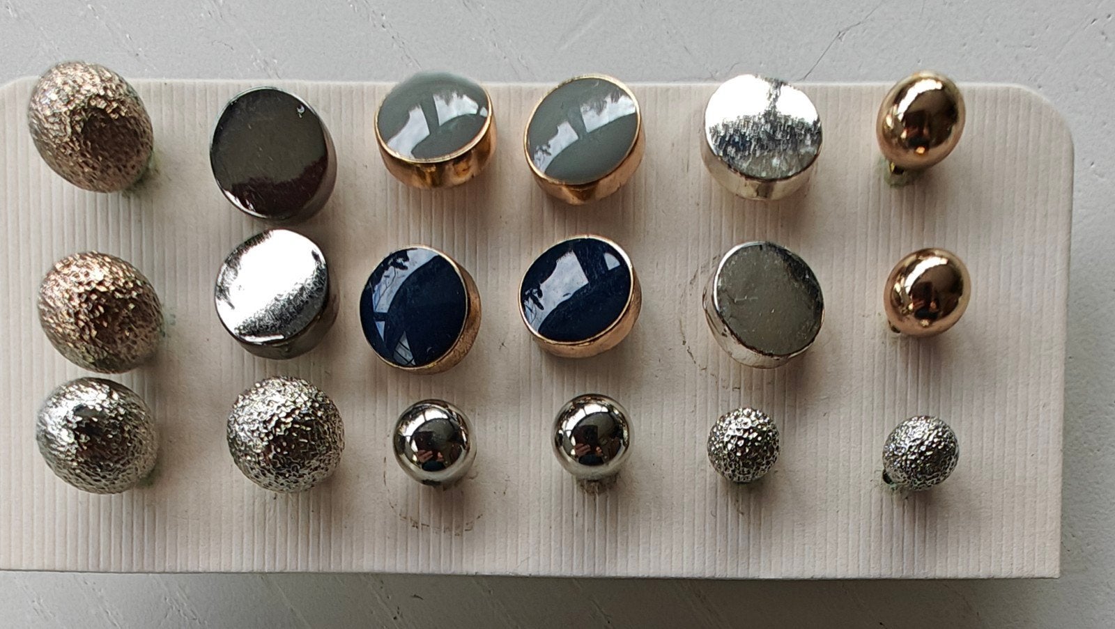Oorbellen, Bijoux, Sacs & Beauté, Boucles d'oreilles, Enlèvement ou Envoi, Comme neuf, Puces ou Clous