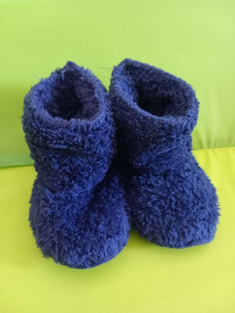 Zachte slofjes - woody - maat 20 -> 2€, Kinderen en Baby's, Ophalen, Slofjes, Jongetje of Meisje, Zo goed als nieuw