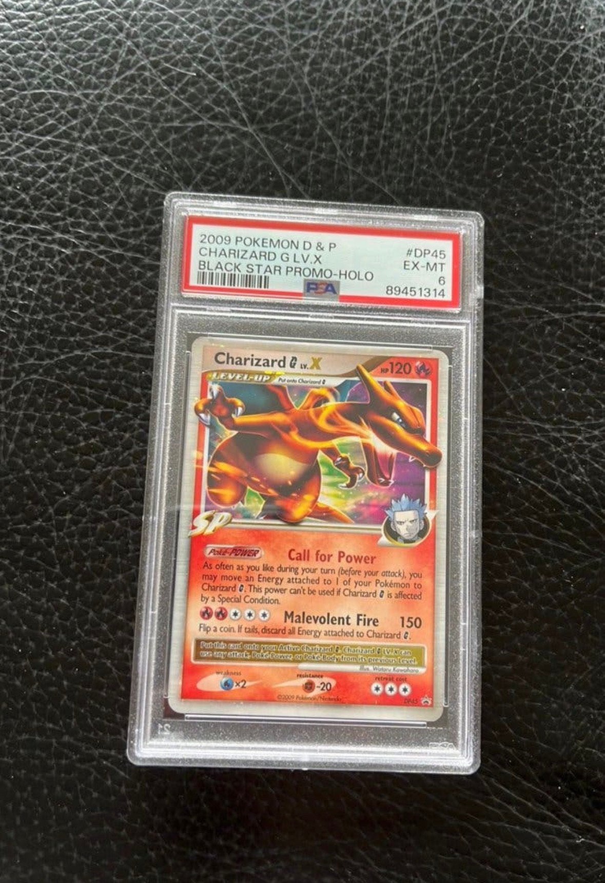 Charizard GLV X graded psa 6, Hobby en Vrije tijd, Ophalen, Zo goed als nieuw