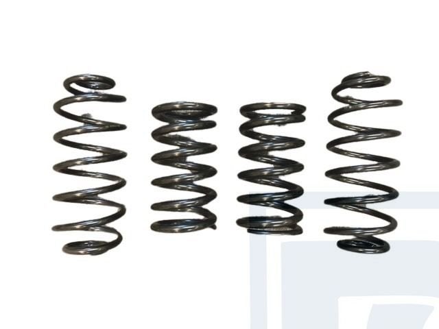 Volvo Veer verlaging set 140 1967-1973 set van 4 veren (3cm, Enlèvement ou Envoi, Neuf, Volvo