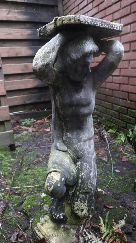 Oude tuinbeelden met prachtige natuurlijke patina, Antiek en Kunst, Ophalen