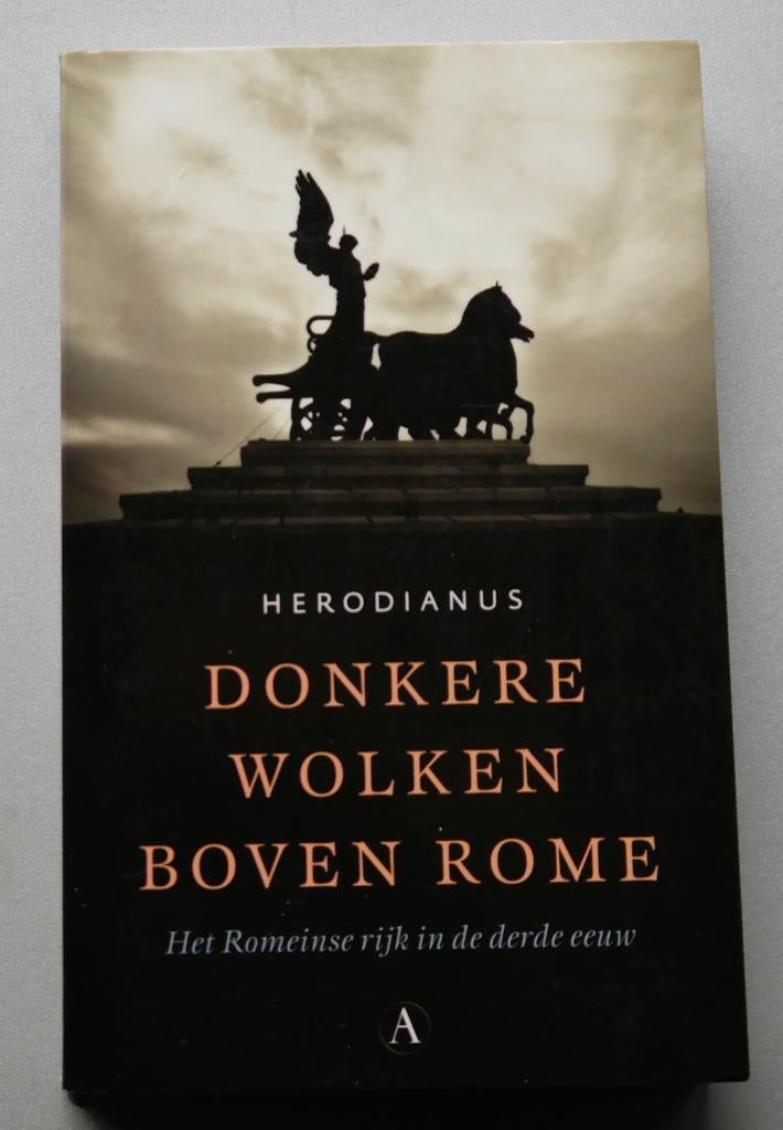Donkere wolken boven Rome, Livres, Histoire mondiale, Neuf, Enlèvement ou Envoi